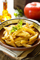 Pasta with sun dried tomatoes pesto