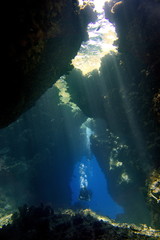 Fototapeta na wymiar underwater cavern and caves