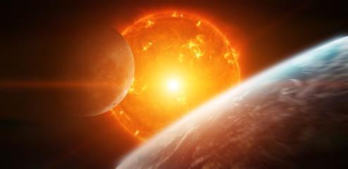 Obraz premium Exploding sun in space close to planet