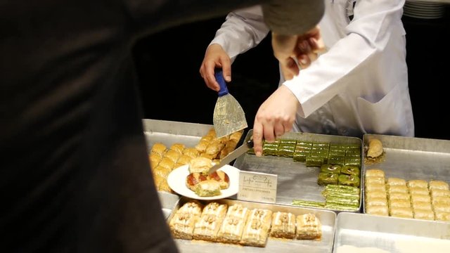Buying Turkish sweets - baklava