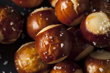 Homemade Salty Pretzels Bites