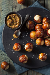 Homemade Salty Pretzels Bites