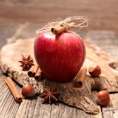 red apple and spice