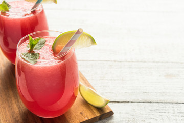 Watermelon sangria with white vine and lime
