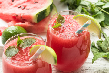 Watermelon sangria with white vine and lime