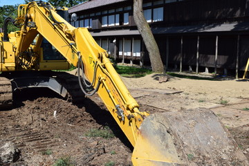 工事現場の建設機械