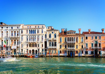 Fototapeta na wymiar traitional Venice house, Italy