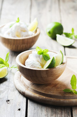 Ice cream with fresh berry and mint