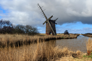 Fototapeta premium Brograve mill windpump