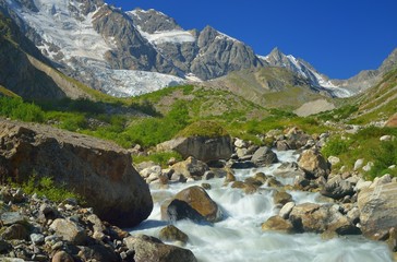 Fototapeta na wymiar Mountains stream