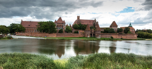 Naklejka na ściany i meble Castle in Malbork, Poland