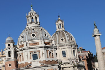 Fototapeta na wymiar Eglise Santa Maria di Loreto à Rome