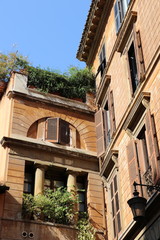 Fototapeta na wymiar Immeuble ancien à Rome