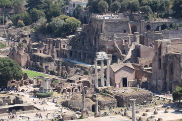 Fototapeta premium Vue du Forum antique de Rome
