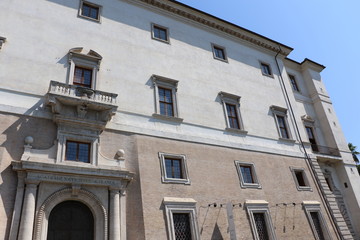 Fototapeta na wymiar Façade de la Villa Médicis à Rome