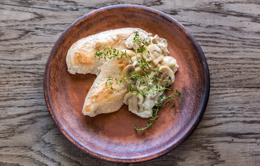 Creamy Garlic Mushroom Chicken