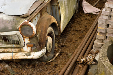 wrecked old car