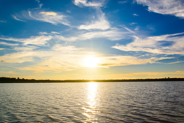 Obraz premium sunrise in the sea