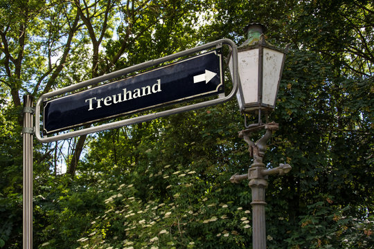 TreuhandBilder StockFotos & Videos. Adobe Stock