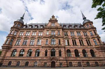 Fototapeta premium Das Neue Rathaus in Wiesbaden, Hessen