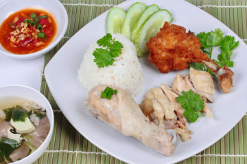 Streamed oily rice and streamed chicken as 