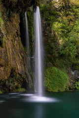 Fototapeta na wymiar Waterfalls and lakes in Plitvička jezera national park, Croatia