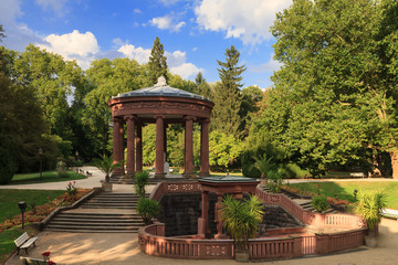 Elisabethenbrunnen im Kurpark Bad Homburg, Hessen, Deutschland