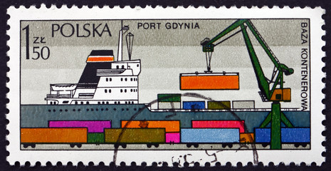 Postage stamp Poland 1976 Loading Containers, Gdynia