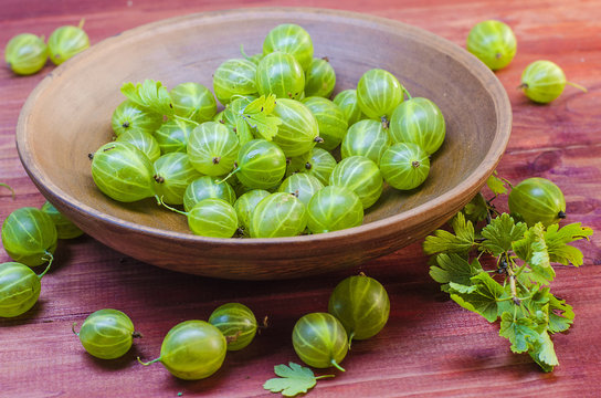gooseberries on a plate