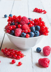 Assorted red and blue berries 