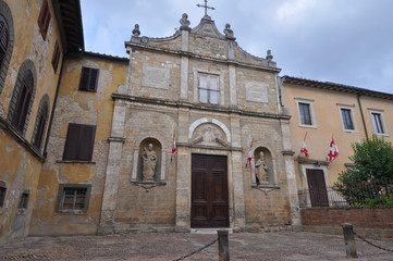 Fototapeta na wymiar View of the city of Volterra