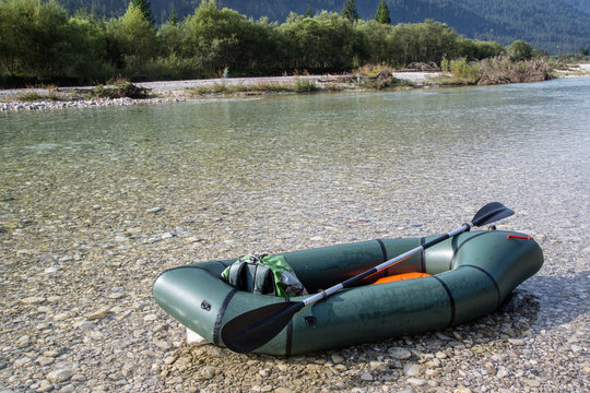 Packraft ready to go
