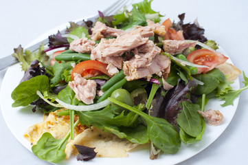 Tuna salad nicoise with omelette