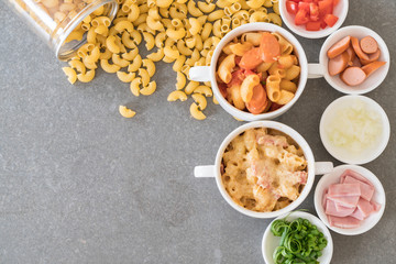 macaroni cheese and ham