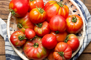 Organiczne wiejskie pomidory