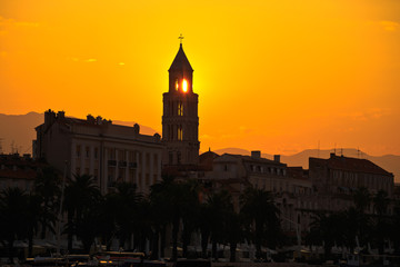 Fototapeta na wymiar City of Split Riva at sunrise
