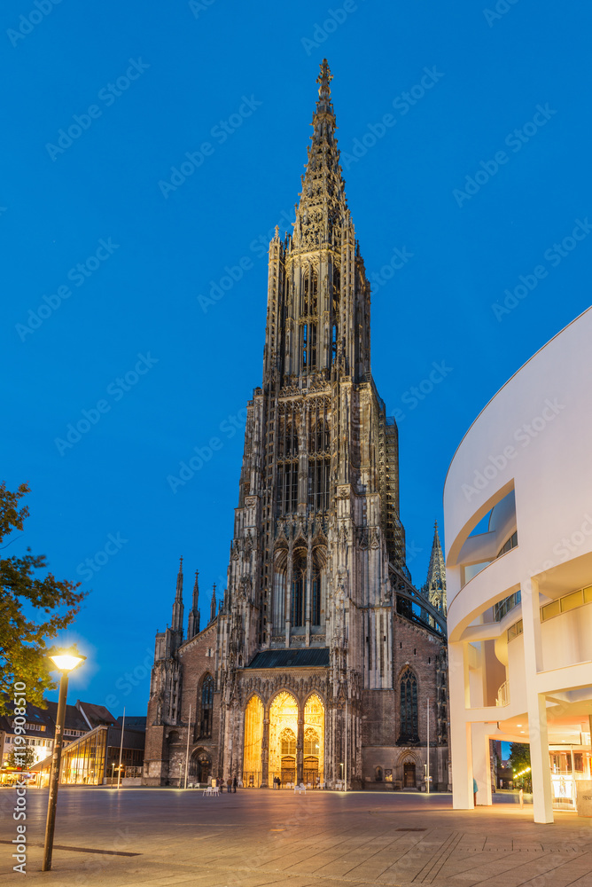 Wall mural Ulm, Germany - Minster, with 161.5 metres tallest church in the world.