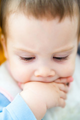  Baby sucking hand