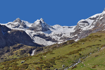 Fototapeta na wymiar Spring view of the plateau Maillet