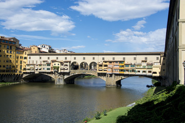 Naklejka premium Puente sobre rio Arno, Florencia, italia