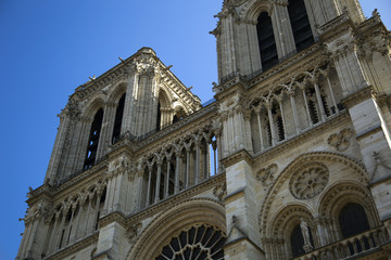 Fototapeta na wymiar Notre Dame, famous Paris cathedral