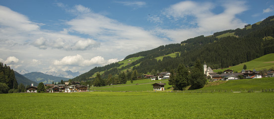 Obraz premium Aschau niedaleko Kirchbergu