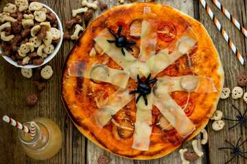 Spider Web Pizza - Fun Halloween dinner