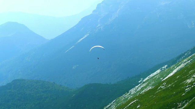 Paragliding, UHD