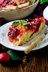 Cake with plums and caramel