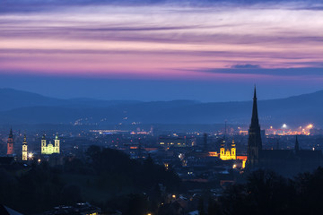 Fototapeta premium Linz panorama at sunrise