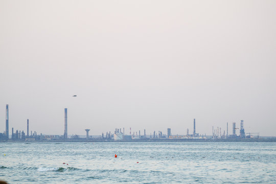 Navodari refinery