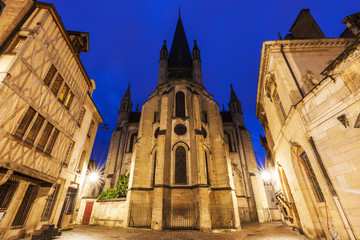 Fototapeta na wymiar Church of Notre-Dame of Dijon