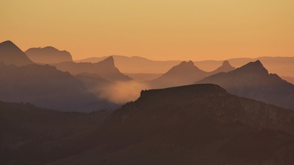 Fototapeta na wymiar Sunset in the Bernese Oberland