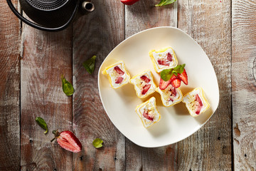 Sweet Fruit Sushi Roll